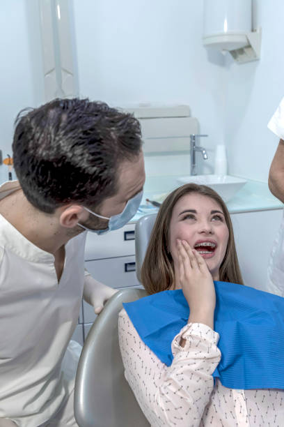 Best Emergency Treatment for Dental Infections or Abscesses in Combes, TX